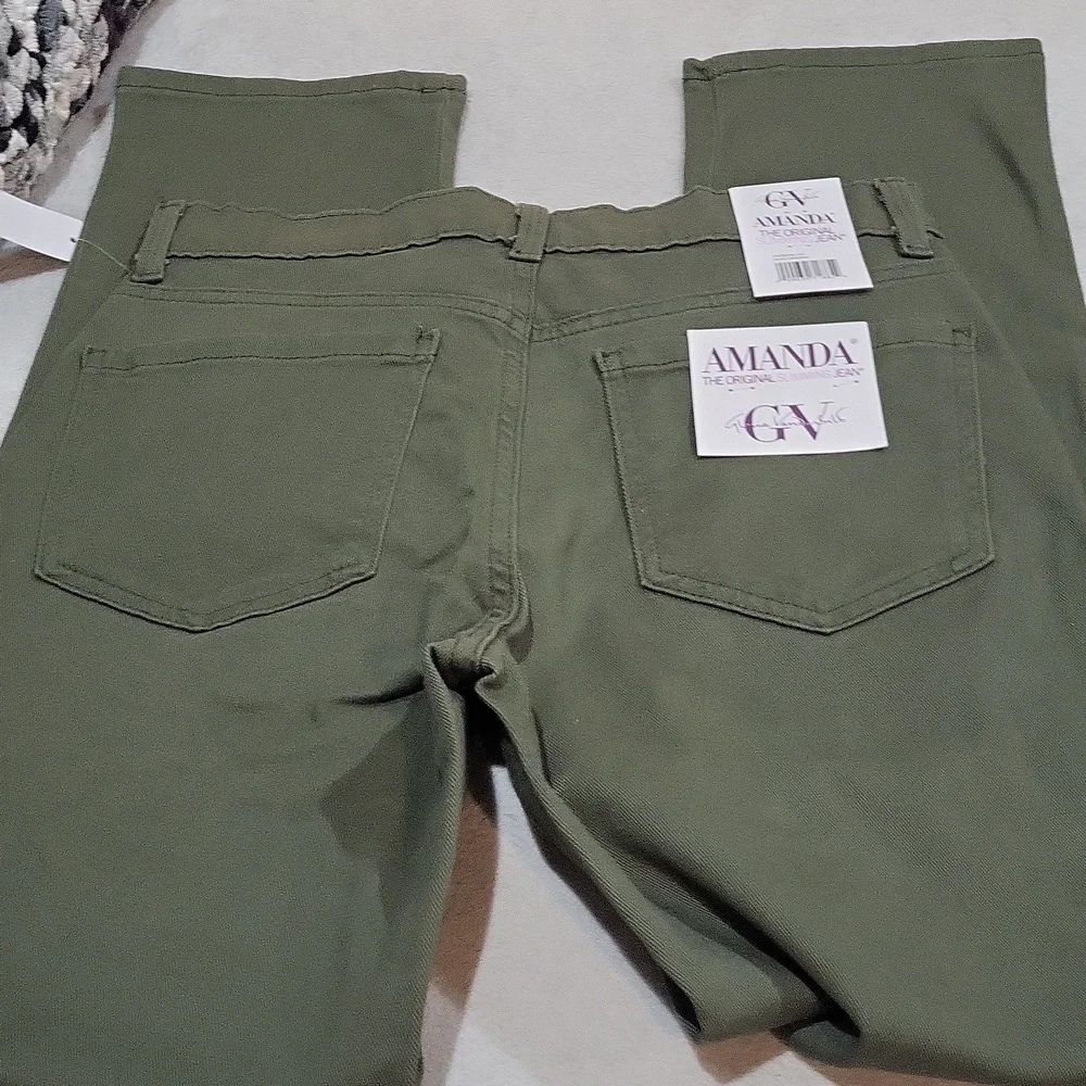 Gloria Vanderbilt Slimming Jeans - Picture 12 of 14